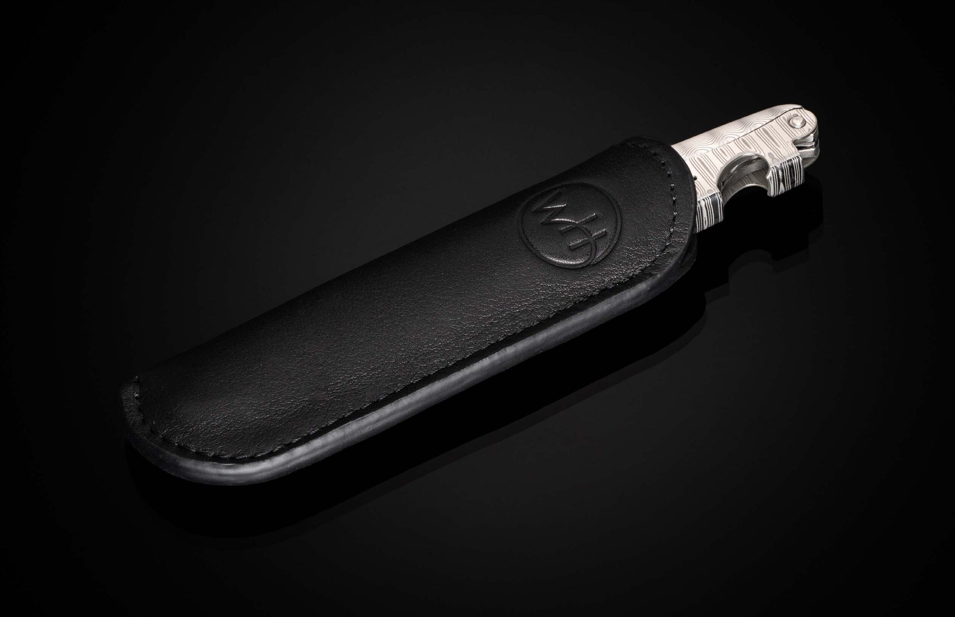 The Tannin (S23 CF) Sommeliers Tool in a leather case