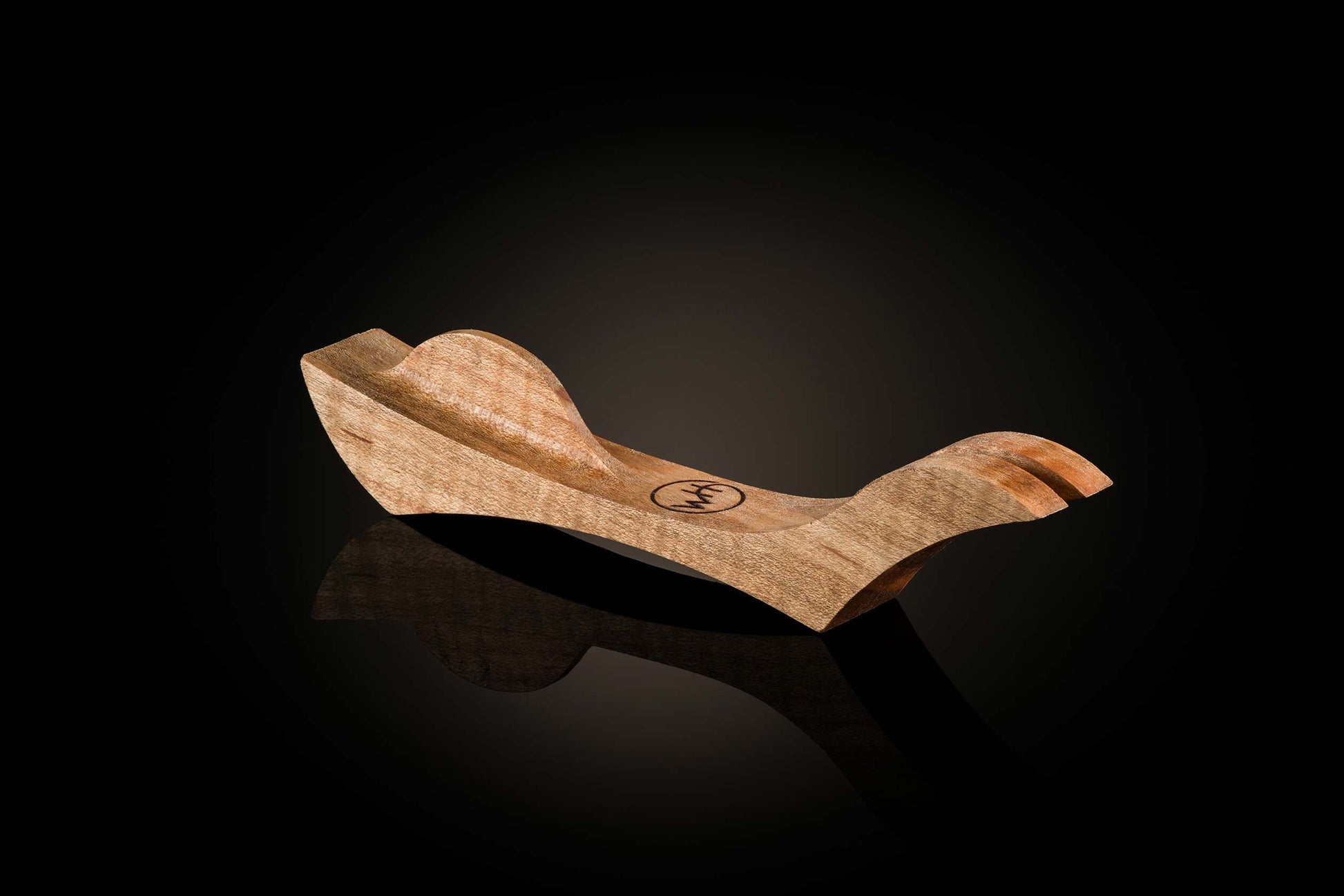William Henry collector's pocketknife stand made from Maple.